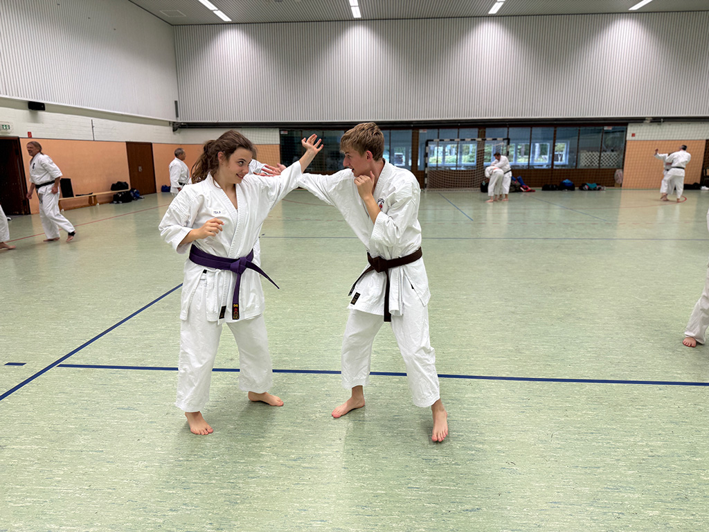 leck2 Traditionelles Karate Strausberg e.V.